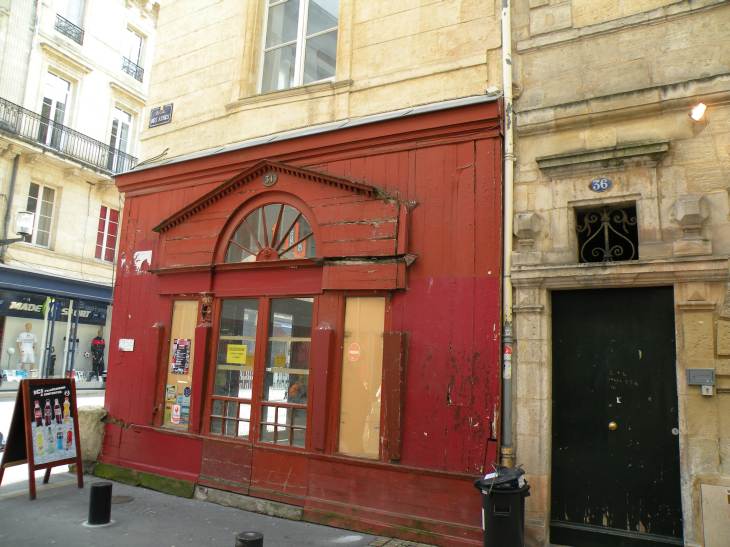  ancienne devanture de commerce